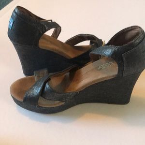 Denim Wedge Toms